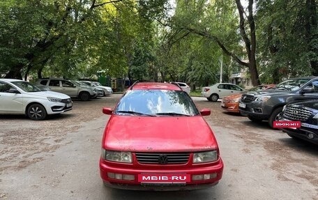 Volkswagen Passat B4, 1993 год, 170 000 рублей, 2 фотография