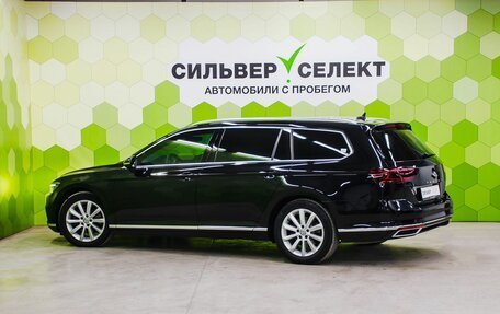 Volkswagen Passat B8 рестайлинг, 2020 год, 3 049 000 рублей, 6 фотография