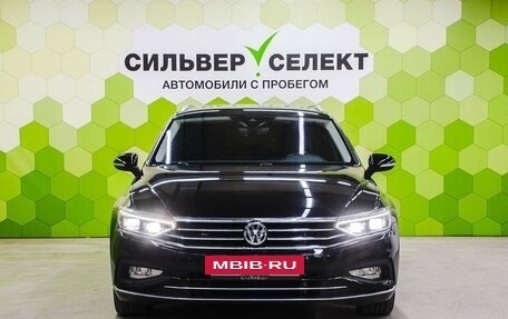 Volkswagen Passat B8 рестайлинг, 2020 год, 3 049 000 рублей, 3 фотография