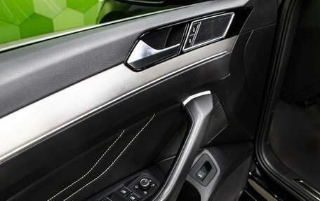 Volkswagen Passat B8 рестайлинг, 2020 год, 3 049 000 рублей, 23 фотография