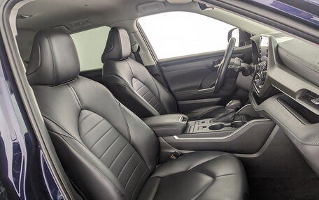 Toyota Highlander, 2020 год, 5 150 000 рублей, 10 фотография