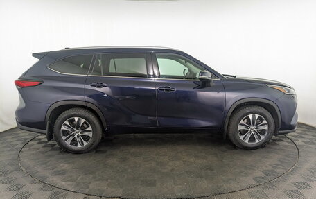 Toyota Highlander, 2020 год, 5 150 000 рублей, 26 фотография