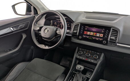 Skoda Karoq I, 2021 год, 2 500 000 рублей, 30 фотография