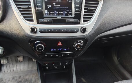 Hyundai Solaris II рестайлинг, 2019 год, 1 430 000 рублей, 13 фотография