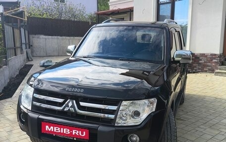 Mitsubishi Pajero IV, 2007 год, 1 280 000 рублей, 17 фотография