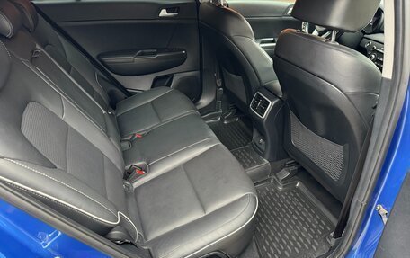 KIA Sportage IV рестайлинг, 2019 год, 2 600 000 рублей, 21 фотография