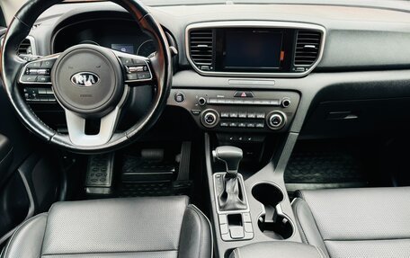 KIA Sportage IV рестайлинг, 2019 год, 2 600 000 рублей, 31 фотография