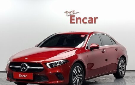 Mercedes-Benz A-Класс, 2021 год, 1 570 000 рублей, 2 фотография