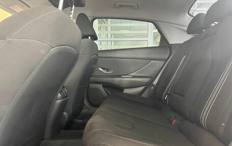 Hyundai Elantra, 2021 год, 2 391 000 рублей, 11 фотография