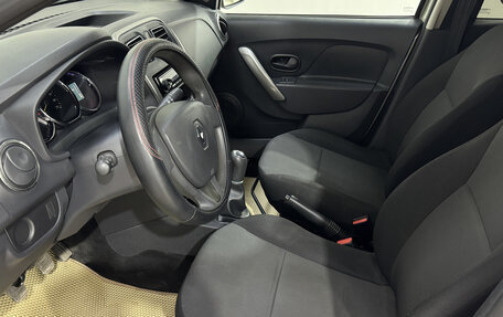 Renault Logan II, 2016 год, 750 000 рублей, 9 фотография