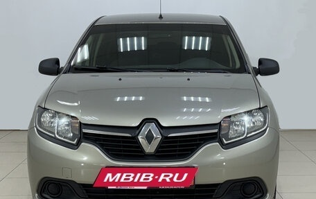Renault Logan II, 2016 год, 750 000 рублей, 2 фотография