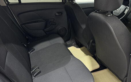 Renault Logan II, 2016 год, 750 000 рублей, 15 фотография