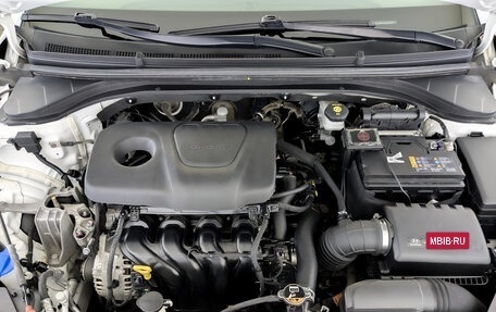Hyundai Elantra VI рестайлинг, 2019 год, 1 790 000 рублей, 9 фотография