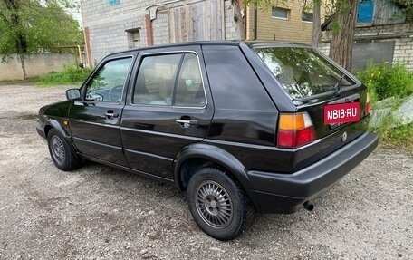 Volkswagen Golf II, 1989 год, 305 000 рублей, 2 фотография