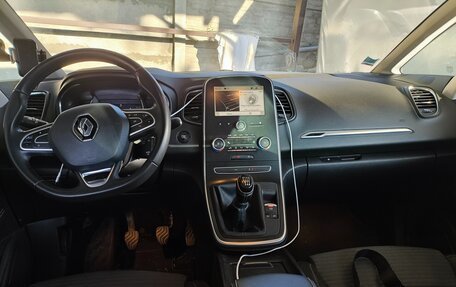 Renault Scenic IV, 2018 год, 1 850 000 рублей, 2 фотография