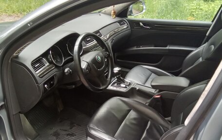 Skoda Superb III рестайлинг, 2009 год, 1 250 000 рублей, 14 фотография