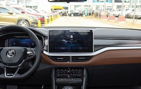 Skoda Kodiaq I, 2024 год, 4 400 000 рублей, 11 фотография