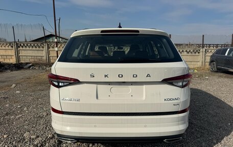Skoda Kodiaq I, 2024 год, 4 400 000 рублей, 4 фотография