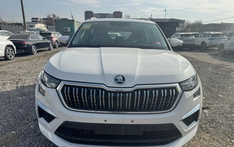 Skoda Kodiaq I, 2024 год, 4 400 000 рублей, 8 фотография