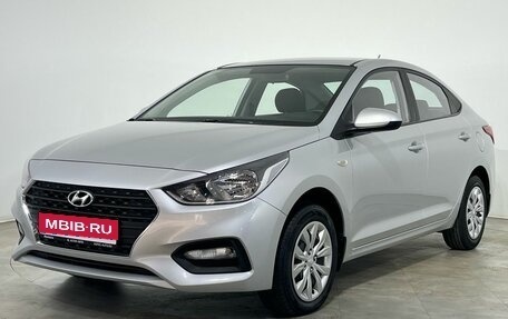 Hyundai Solaris II рестайлинг, 2017 год, 1 070 000 рублей, 1 фотография