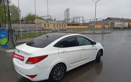 Hyundai Solaris II рестайлинг, 2015 год, 810 000 рублей, 9 фотография