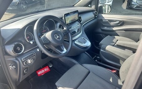 Mercedes-Benz V-Класс, 2022 год, 5 490 000 рублей, 12 фотография
