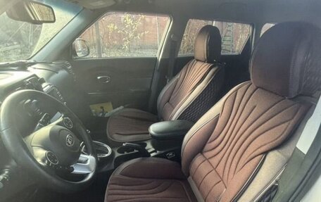 KIA Soul II рестайлинг, 2018 год, 1 850 000 рублей, 10 фотография