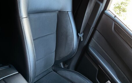 Mercedes-Benz E-Класс, 2013 год, 1 900 000 рублей, 12 фотография