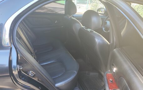 Hyundai Sonata IV рестайлинг, 2005 год, 555 000 рублей, 7 фотография