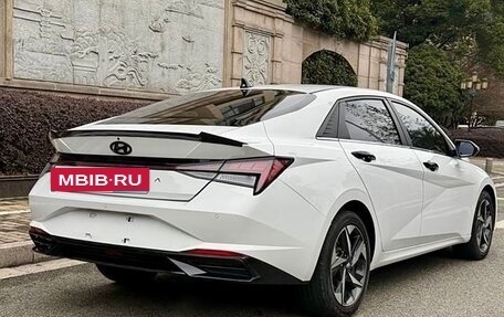 Hyundai Elantra, 2022 год, 1 500 000 рублей, 9 фотография