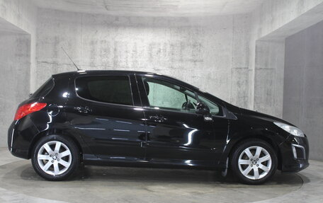 Peugeot 308 II, 2013 год, 554 000 рублей, 4 фотография