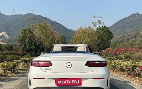 Mercedes-Benz E-Класс, 2022 год, 5 100 000 рублей, 5 фотография