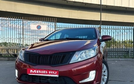 KIA Rio III рестайлинг, 2013 год, 800 000 рублей, 4 фотография