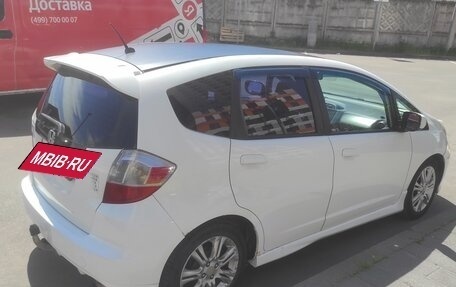 Honda Fit III, 2008 год, 700 000 рублей, 5 фотография