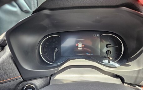 Toyota RAV4, 2020 год, 3 450 000 рублей, 12 фотография