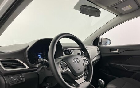 Hyundai Solaris II рестайлинг, 2017 год, 1 070 000 рублей, 8 фотография