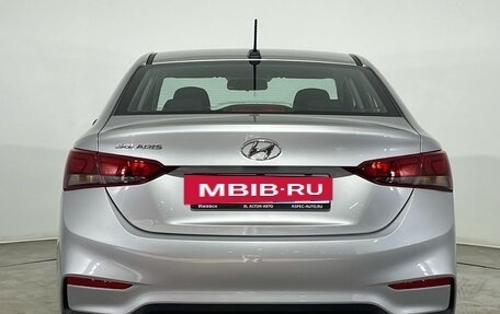 Hyundai Solaris II рестайлинг, 2017 год, 1 070 000 рублей, 3 фотография