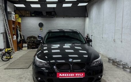 BMW 5 серия, 2006 год, 1 430 000 рублей, 8 фотография