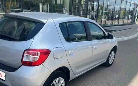 Renault Sandero II рестайлинг, 2017 год, 845 000 рублей, 6 фотография
