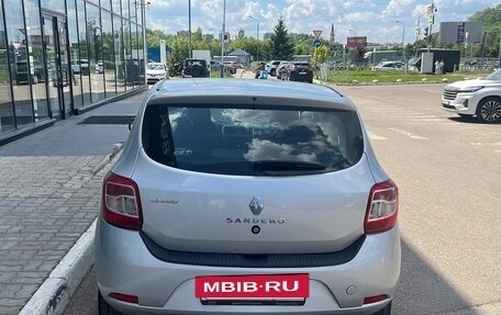 Renault Sandero II рестайлинг, 2017 год, 845 000 рублей, 7 фотография