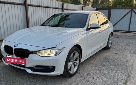 BMW 3 серия, 2013 год, 1 899 000 рублей, 2 фотография