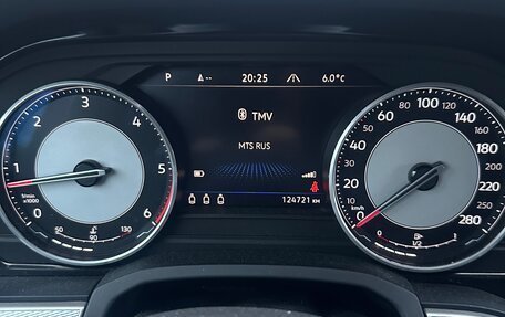 Volkswagen Touareg III, 2018 год, 3 800 000 рублей, 2 фотография