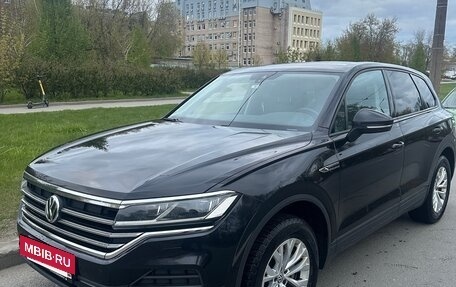 Volkswagen Touareg III, 2018 год, 3 800 000 рублей, 5 фотография