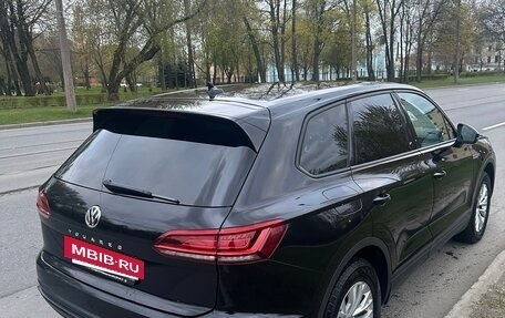 Volkswagen Touareg III, 2018 год, 3 800 000 рублей, 3 фотография