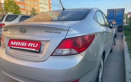 Hyundai Solaris II рестайлинг, 2011 год, 420 000 рублей, 9 фотография