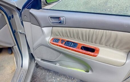 Toyota Camry V40, 2002 год, 720 000 рублей, 10 фотография