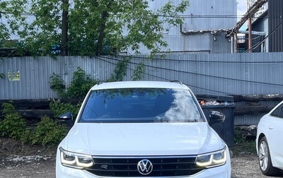 Volkswagen Tiguan II, 2021 год, 3 900 000 рублей, 1 фотография