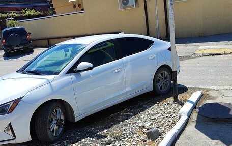 Hyundai Elantra VI рестайлинг, 2018 год, 1 510 000 рублей, 7 фотография