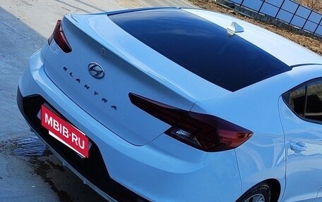 Hyundai Elantra VI рестайлинг, 2018 год, 1 510 000 рублей, 8 фотография
