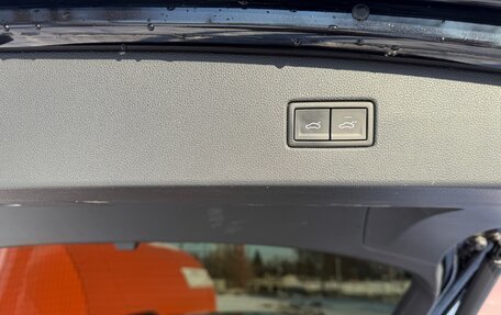 Volkswagen Tiguan II, 2020 год, 2 800 000 рублей, 13 фотография